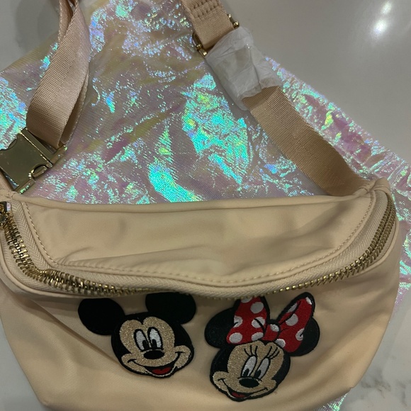 Stoney Clover Lane Fanny pack sand - Picture 3 of 5